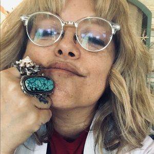 Meet your Posher, Joey